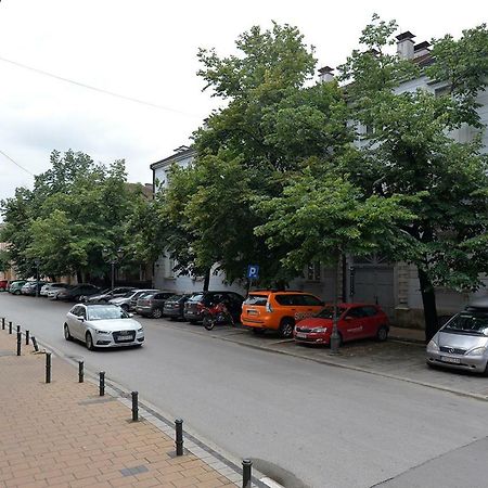 נובי סאד Hostel Flow House Centar מראה חיצוני תמונה